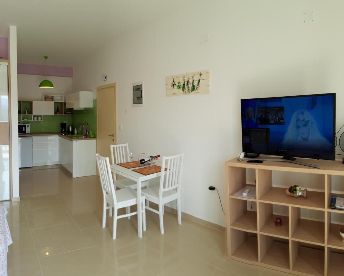 Mare And Terra Apartments Rabac Ngoại thất bức ảnh